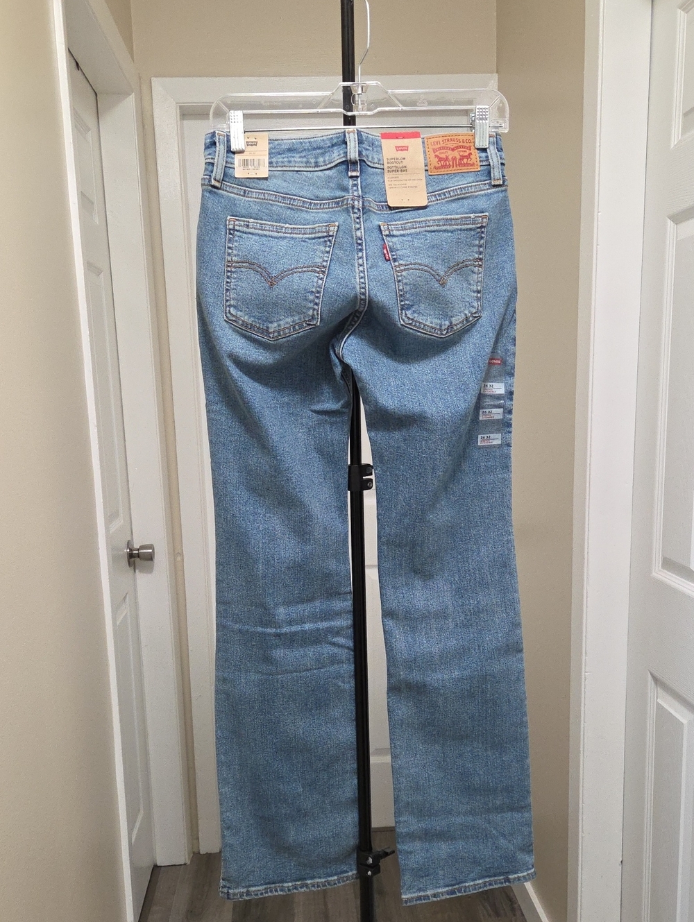 NWT Levi's Superlow Boot Jeans Light Wash Low Rise Bootcut Denim Cotton Blend - Picture 6 of 9
